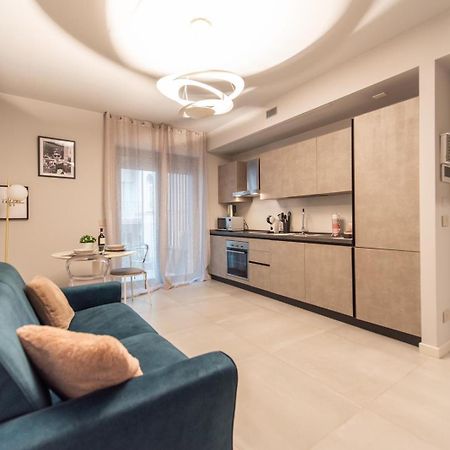 Apartament Elegante Bilocale-Centro Torino-Free Wifi Zewnętrze zdjęcie